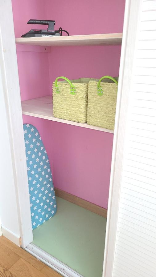 Chez Nous Dans Notre Petit Jardin Apartment มงต์เปอลิเยร์ ภายนอก รูปภาพ